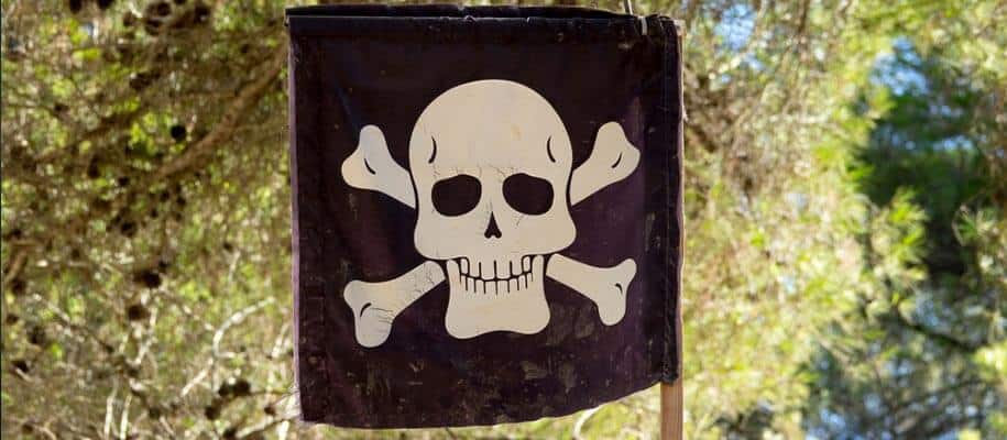 hacer una bandera pirata jolly roger