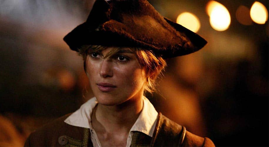15 Elizabeth Swann Pirata