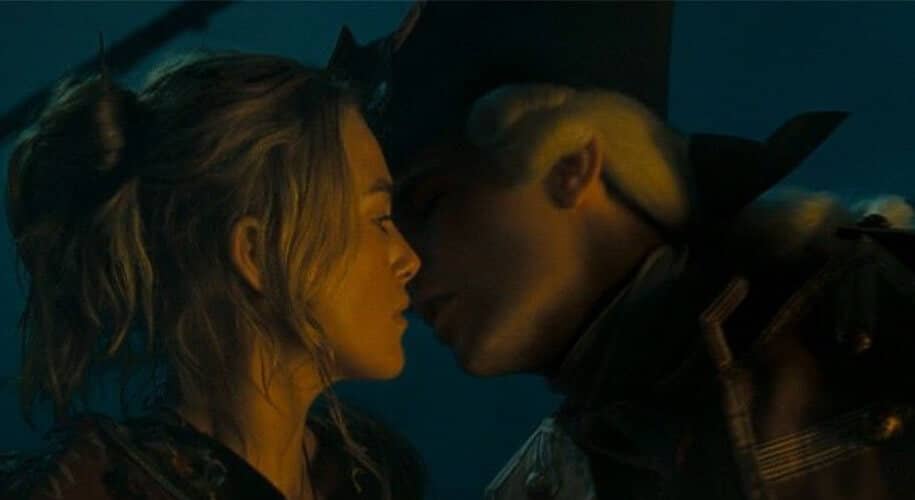 27 Elizabeth Swann beso de James Norrington